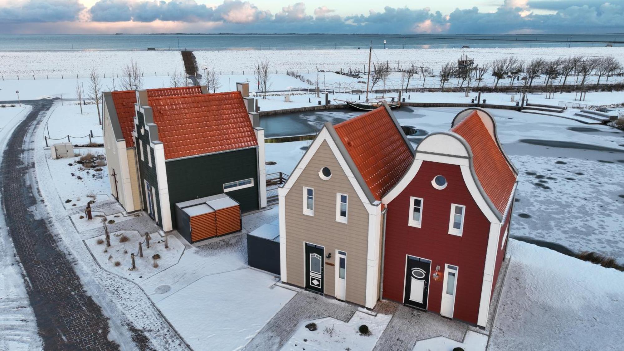 Fischerhaeuschen Am Kurpark Neuharlingersiel Exterior photo